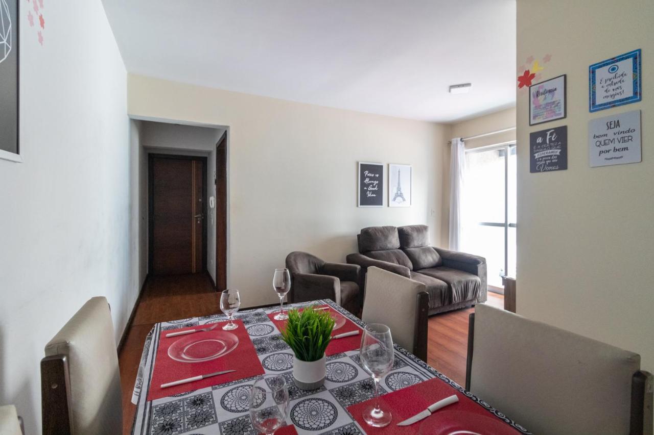 Family Space Curitiba/Vaga De Garagem Gratis Экстерьер фото