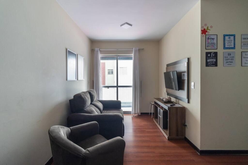 Family Space Curitiba/Vaga De Garagem Gratis Экстерьер фото