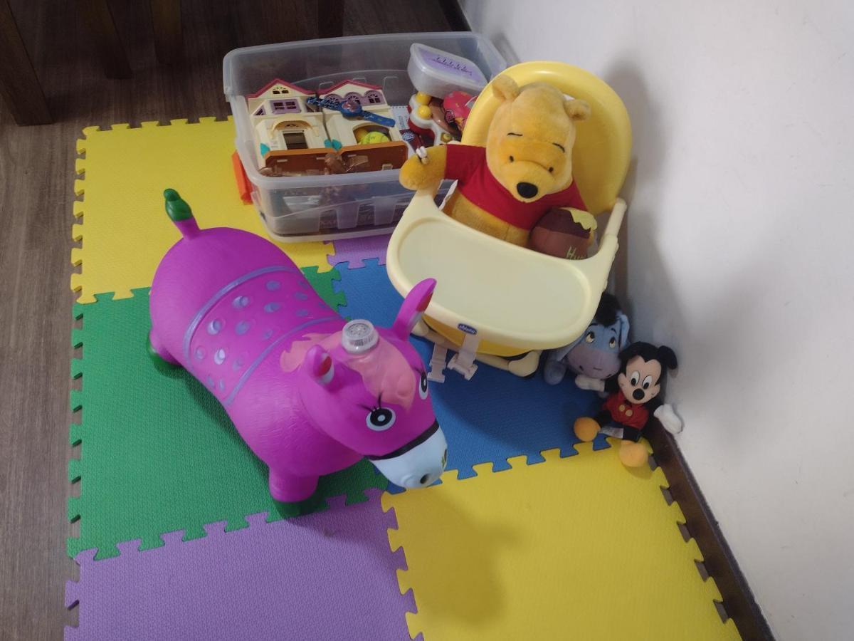 Family Space Curitiba/Vaga De Garagem Gratis Экстерьер фото